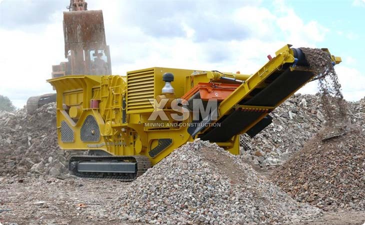 Small-mobile-tracked-stone-crusher